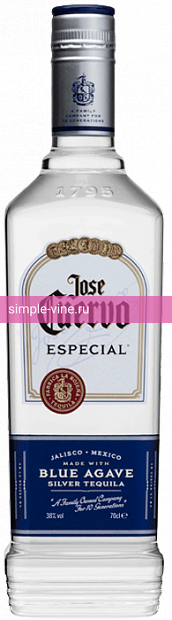 Фото 1 - Текила Jose Cuervo, Especial Silver 0.7 л